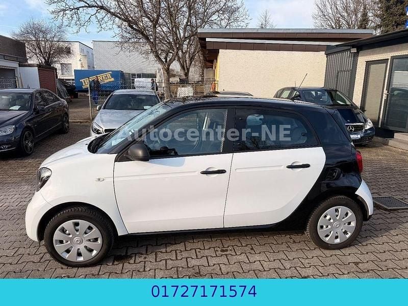 Gebraucht Smart ForFour 71 PS (52 kW) 2019 Weiß Kleinwagen