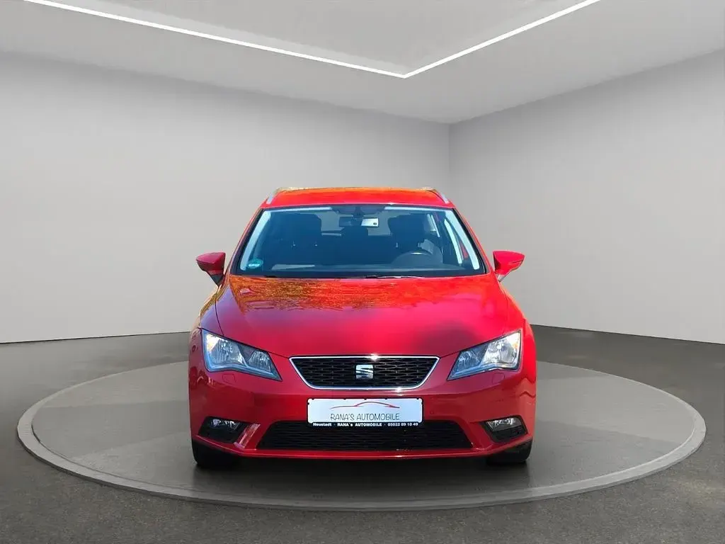 Gebraucht Seat Leon ST Style 110 PS (80 kW) 2015 Rot Kombi