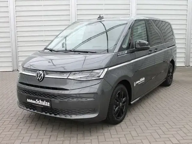Usata VW Multivan Style 110 CV (80 kW) 2025 Andere Monovolume