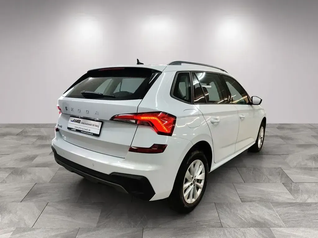 Gebraucht Skoda Kamiq Selection 95 PS (69 kW) 2025 Weiß SUV