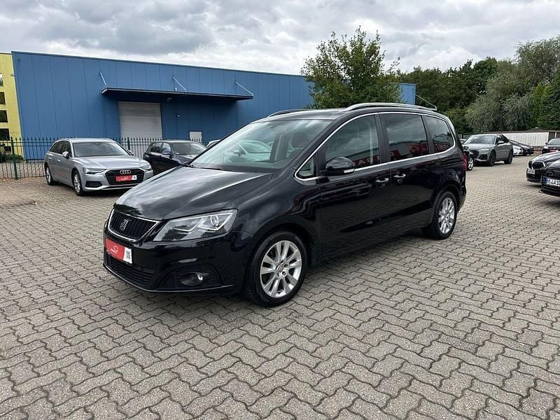 Schwarz Gebraucht 2012 Seat Alhambra Van / Kleinbus | 11.490 € (Guter Preis) - Bild 1/4