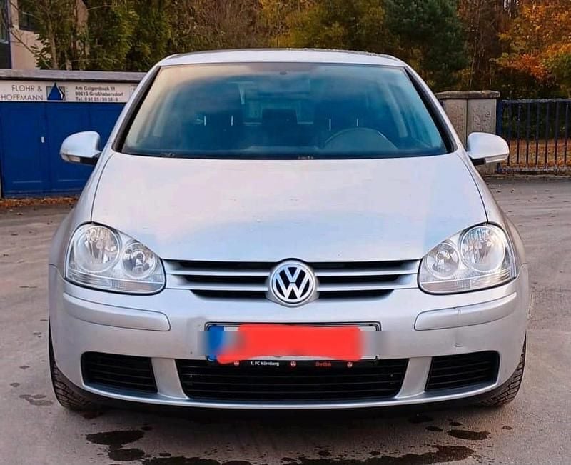 Silber Gebraucht 2005 VW Golf V Sportline Kleinwagen | 1.250 € (Superpreis) - Bild 1/4