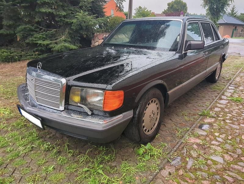 Schwarz Gebraucht 1991 Mercedes S350 Limousine | 14.200 € - Bild 1/4