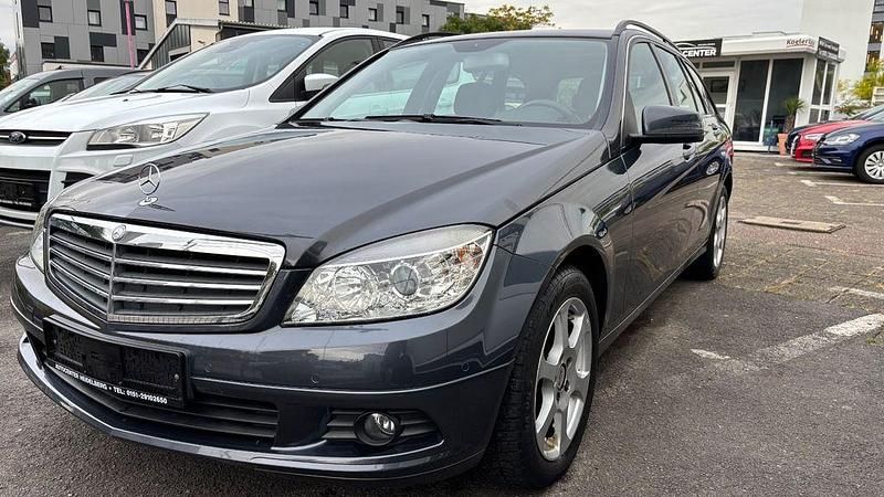 Grau Gebraucht 2010 Mercedes C200 Kombi | 6.900 € (Fairer Preis) - Bild 1/4