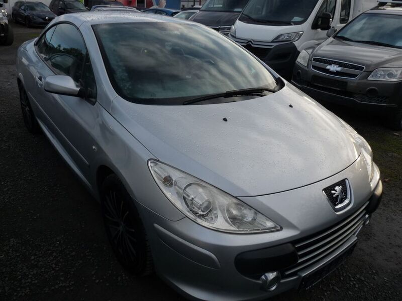 Gebraucht Peugeot 307 CC 109 PS (80 kW) 2007 Silber Cabrio