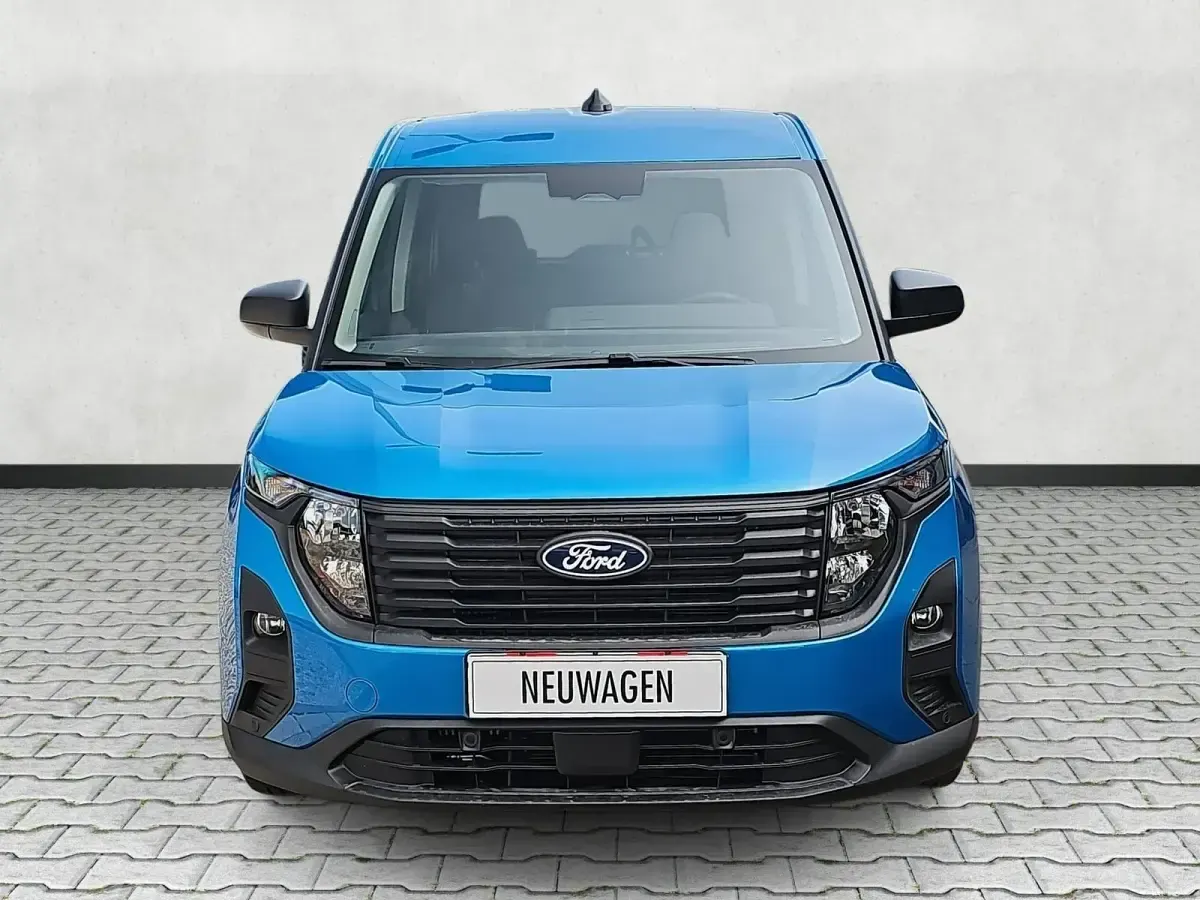 Neu Ford Tourneo Courier Trend 125 PS (91 kW) 2026 Digital aqua blue metallic Van / Kleinbus