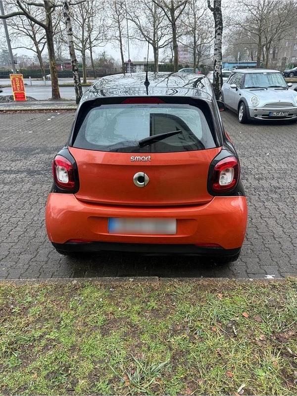 Gebraucht Smart ForFour 70 PS (51 kW) 2016 Orange Kleinwagen