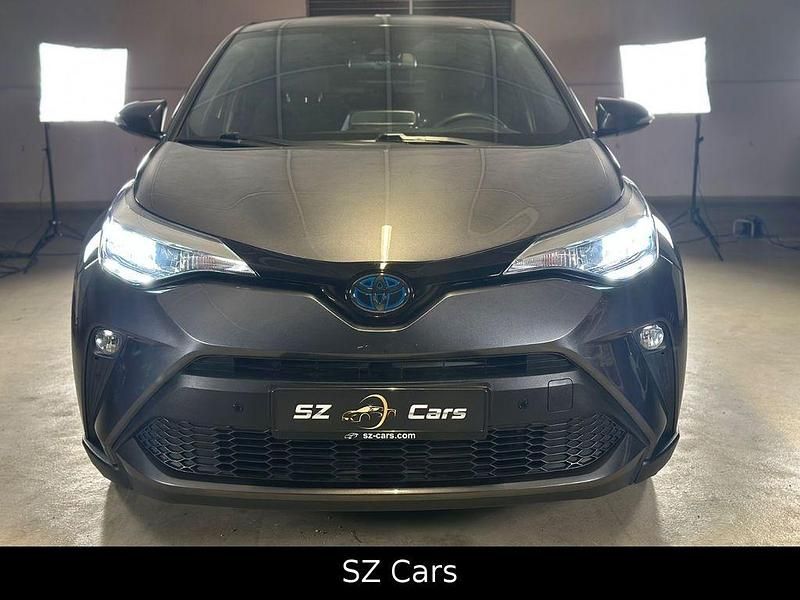 Gebraucht Toyota C-HR Team 152 PS (111 kW) 2021 Grau SUV