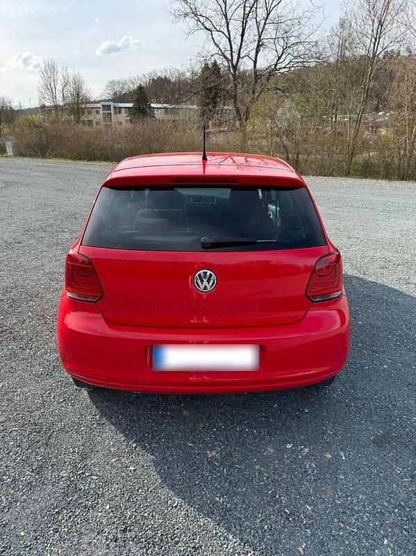 Gebraucht VW Polo Style 60 PS (44 kW) 2012 Rot Kleinwagen