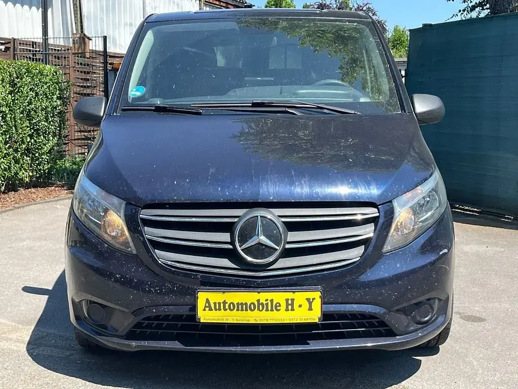 Gebraucht Mercedes Vito 163 PS (119 kW) 2021 Blau Van