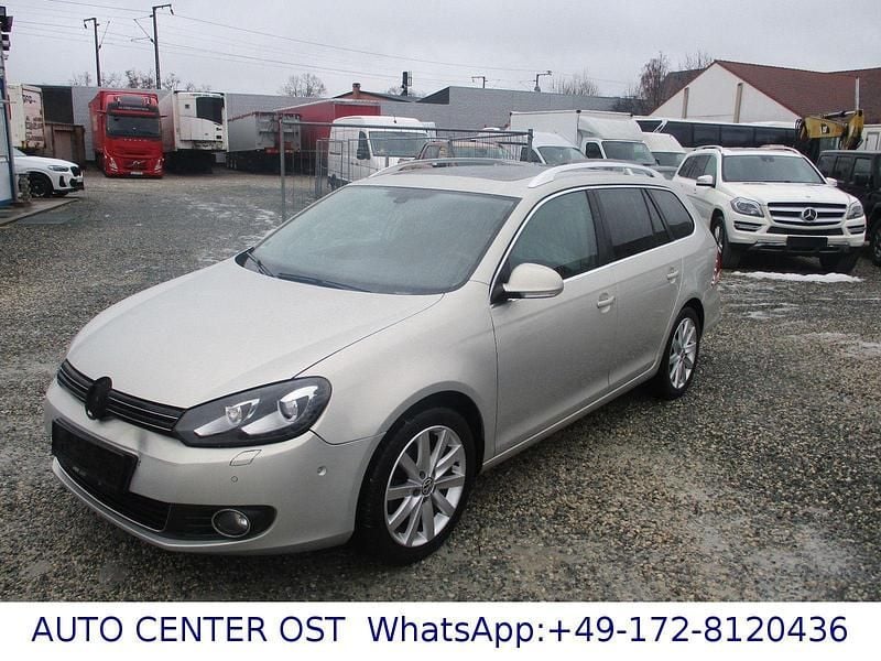 Gebraucht VW Golf Highline 160 PS (117 kW) 2011 Gold Kombi