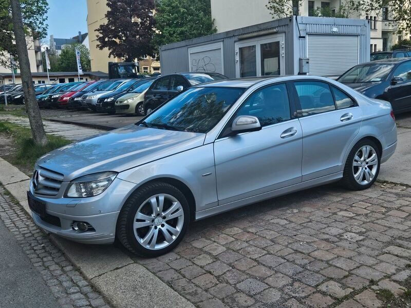 Silber Gebraucht 2008 Mercedes C220 Limousine | 5.500 € (Guter Preis) - Bild 1/4