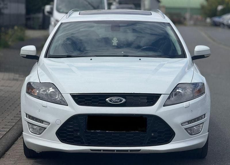 Weiß Gebraucht 2014 Ford Mondeo Titanium S Limousine | 5.950 € (Superpreis) - Bild 1/4