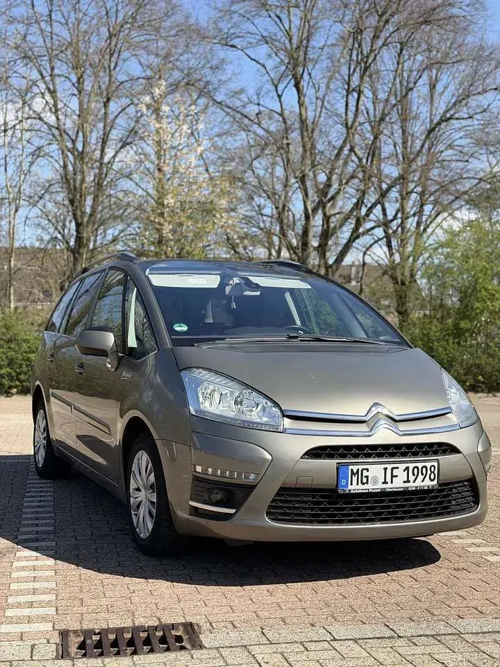 Gebraucht Citroën C4 Picasso 111 PS (81 kW) 2012 Bronze Van / Kleinbus