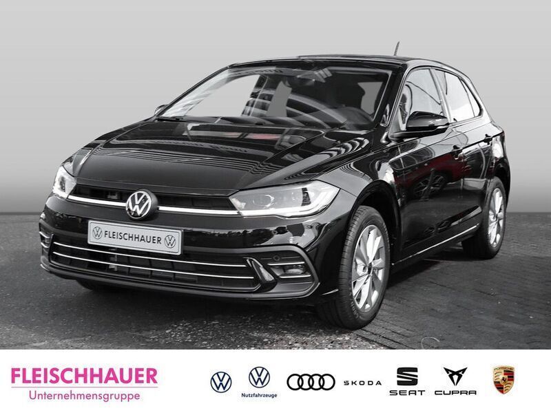 Schwarz Gebraucht 2024 VW Polo Style Limousine | 23.880 € (Teuer) - Bild 1/4
