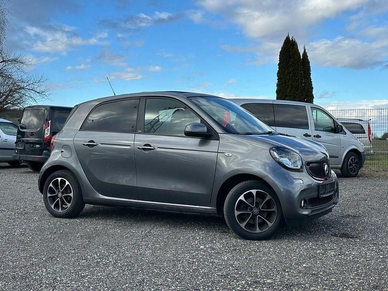 Gebraucht Smart ForFour Passion 90 PS (66 kW) 2017 Grau Kleinwagen