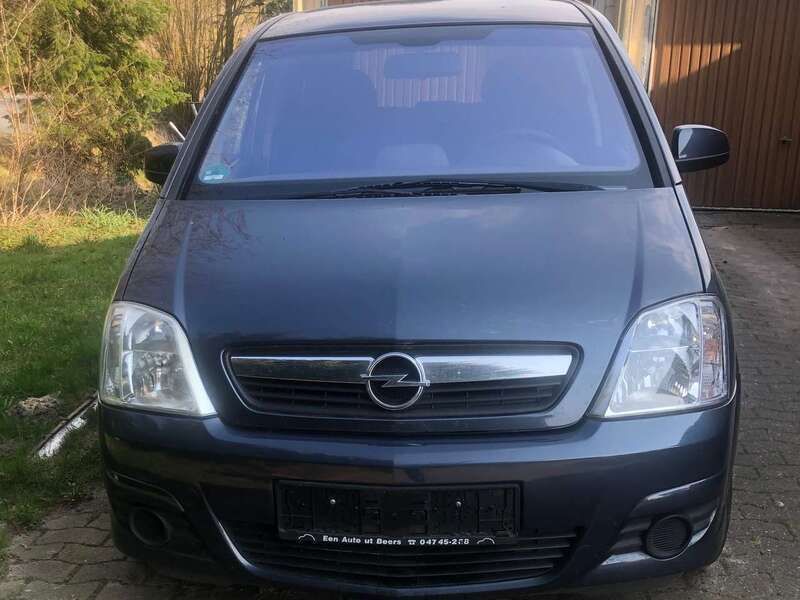 Blau Gebraucht 2009 Opel Meriva Innovation Van / Kleinbus | 2.000 € (Fairer Preis) - Bild 1/4