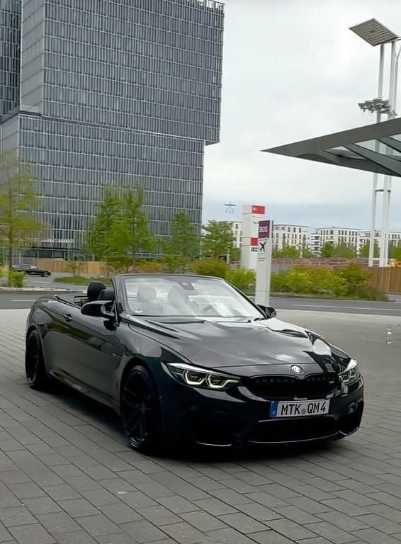 Schwarz Gebraucht 2019 BMW M4 Cabriolet Competition Edition Cabrio | 41.450 € (Fairer Preis) - Bild 1/4