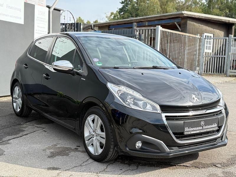Schwarz Gebraucht 2018 Peugeot 208 Style Kleinwagen | 6.500 € (Fairer Preis) - Bild 1/4
