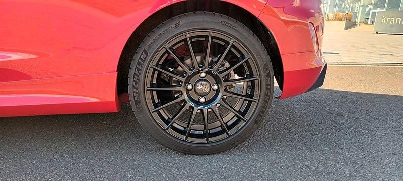 Gebraucht Ford Fiesta ST 200 PS (147 kW) 2021 Rot Kleinwagen