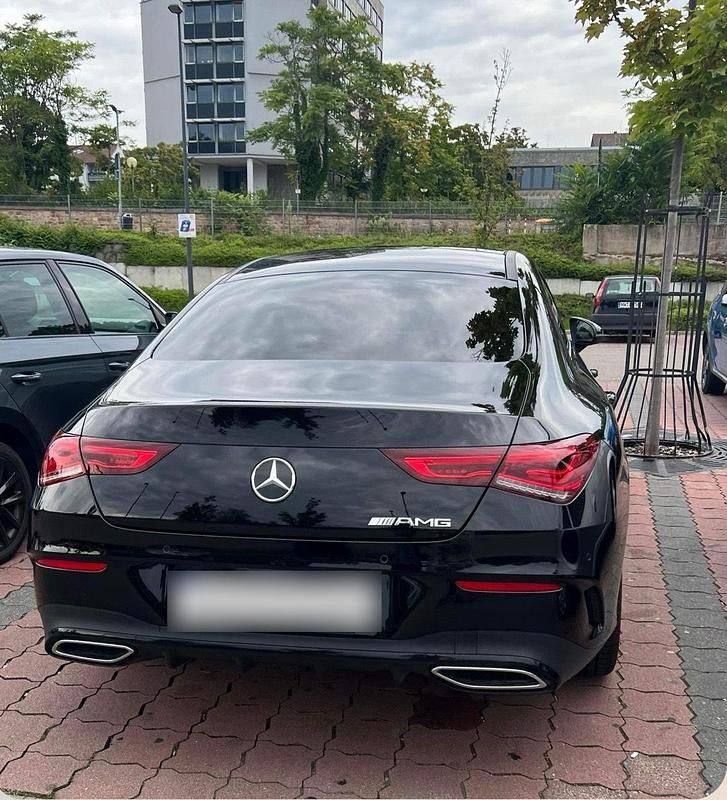 Gebraucht Mercedes CLA200 AMG line 163 PS (119 kW) 2022 Schwarz Coupé