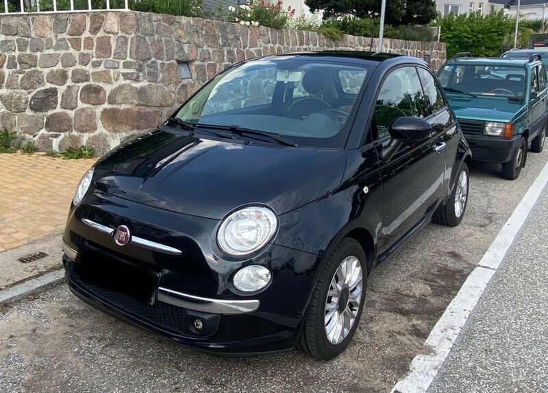 Schwarz Gebraucht 2015 Fiat 500 Lounge Kleinwagen | 7.400 € (Fairer Preis) - Bild 1/4