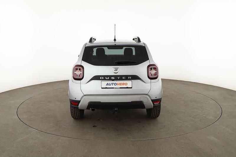 Gebraucht Dacia Duster Prestige 114 PS (83 kW) 2019 Grau SUV