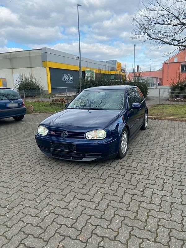 Gebraucht VW Golf IV 150 PS (110 kW) 2001 Blau Kleinwagen