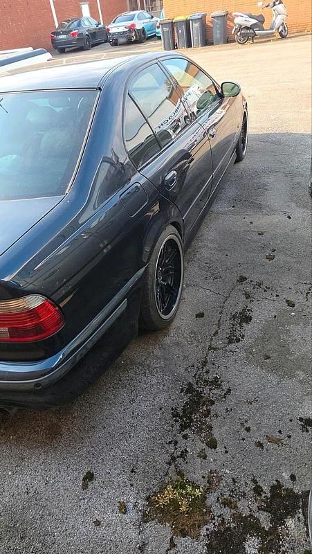 Second-hand BMW M5 Basis 400 CP (294 kW) 2000 Berlinǎ