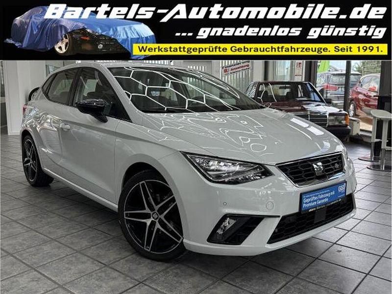 Weiß Gebraucht 2018 Seat Ibiza FR Limousine | 15.500 € (Fairer Preis) - Bild 1/4
