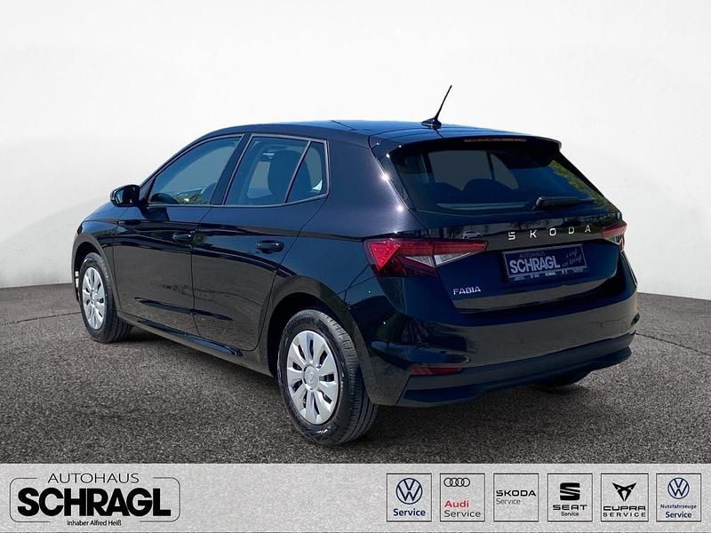 Neu Skoda Fabia Selection 95 PS (69 kW) 2026 Schwarzmagic perleffekt Kleinwagen