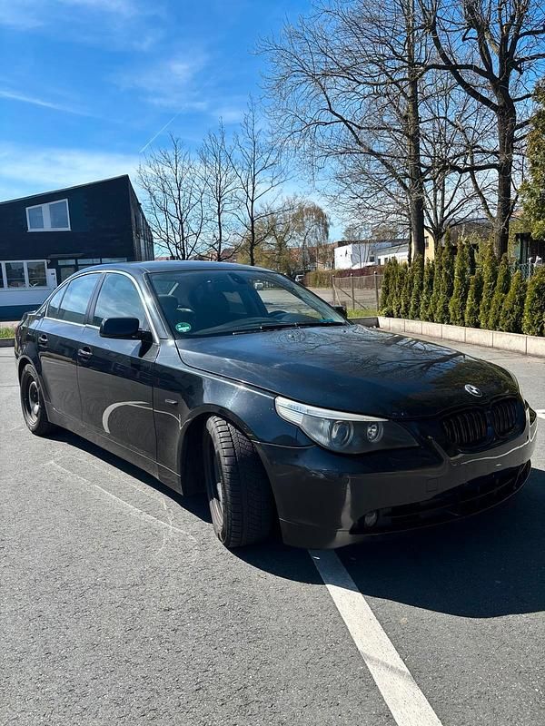 Gebraucht BMW 525 177 PS (130 kW) 2004 Schwarz Limousine