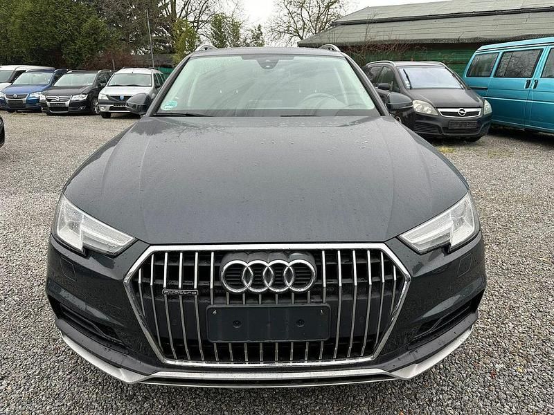 Gebraucht Audi A4 Allroad 163 PS (119 kW) 2017 Grau Kombi