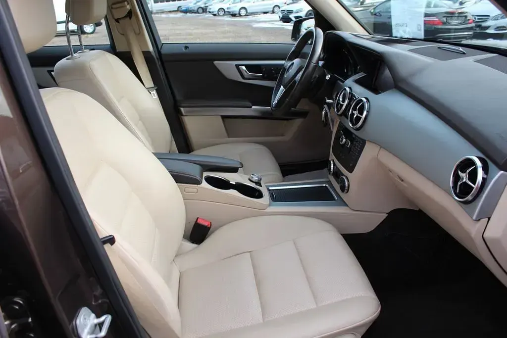 Gebraucht Mercedes GLK250 AMG 204 PS (150 kW) 2013 Braun SUV