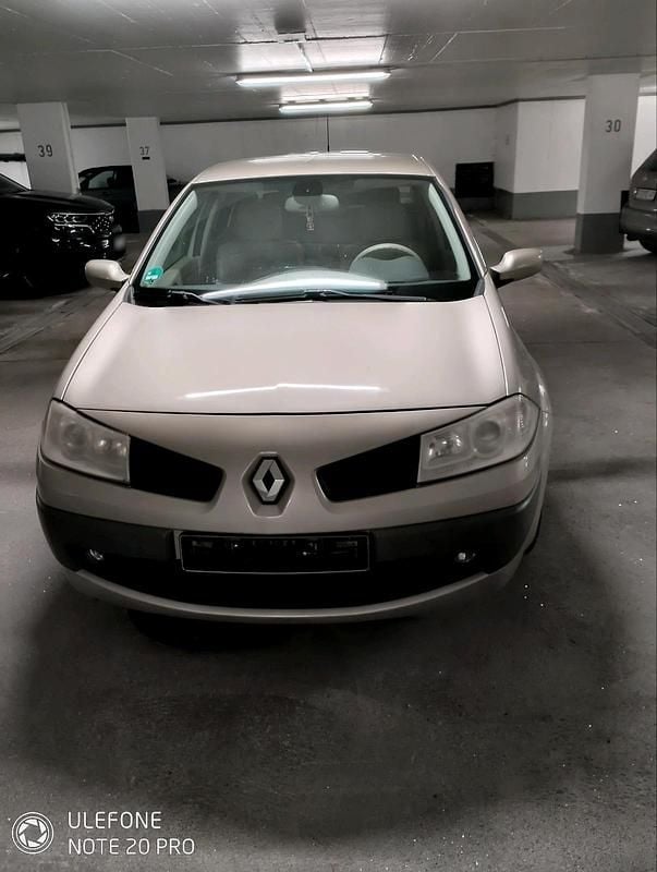 Gebraucht Renault Mégane II 82 PS (60 kW) 2007 Braun Limousine