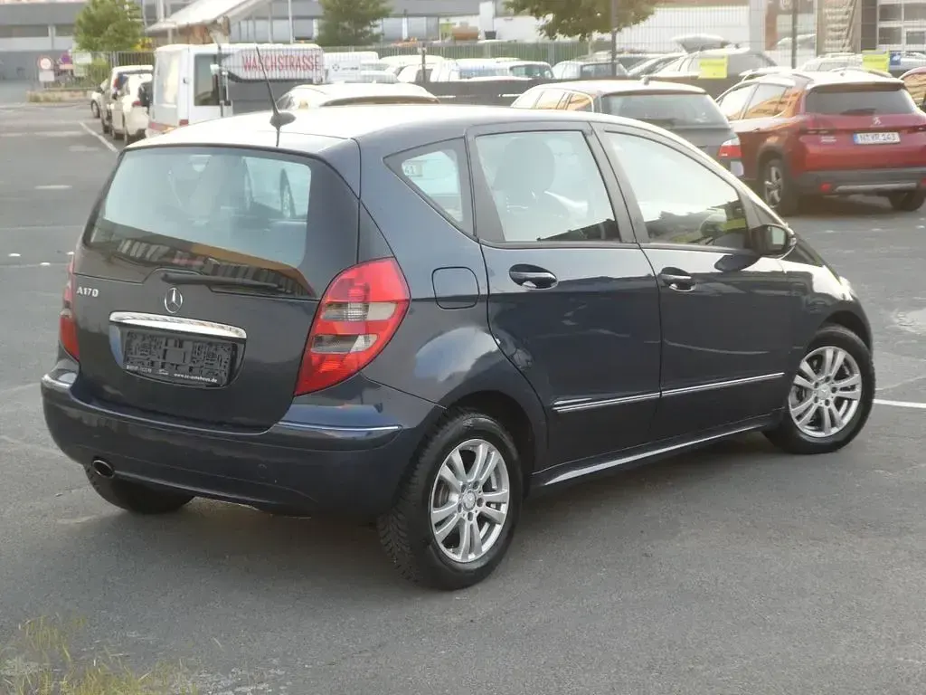 Używany Mercedes A170 116 KM (85 kW) 2006 Niebieski Minivan