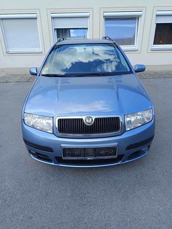 Gebraucht 2007 Skoda Fabia Kombi | 1.199 € (Superpreis) - Bild 1/4
