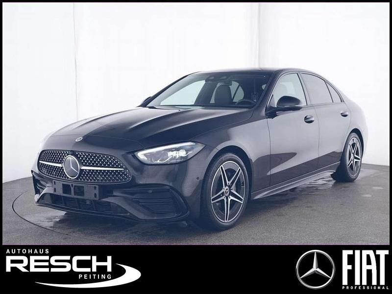 Obsidianschwarz (metallic) Gebraucht 2024 Mercedes C200 AMG Limousine | 46.490 € (Teuer) - Bild 1/4
