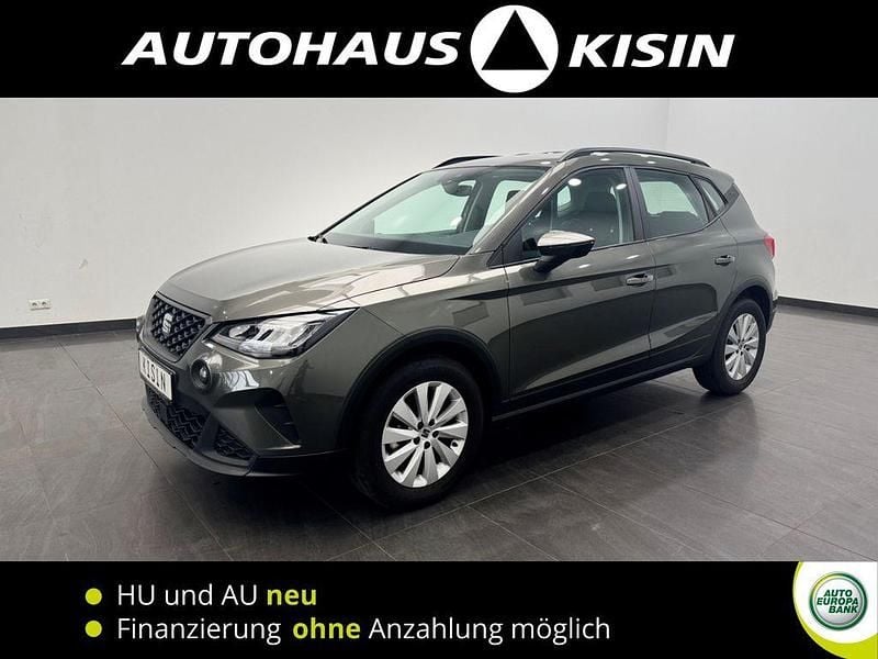 Kliffgrau Gebraucht 2024 Seat Arona Style SUV | 18.999 € (Superpreis) - Bild 1/4
