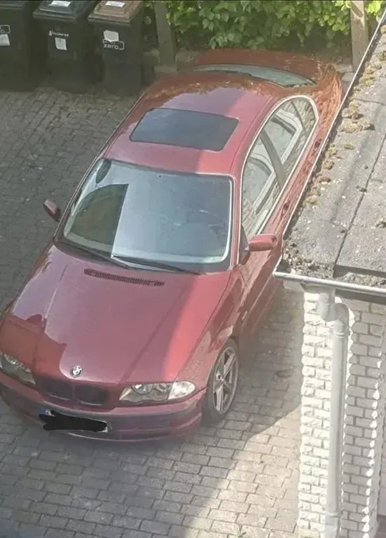 Gebraucht BMW 328 193 PS (141 kW) 1998 Rot Limousine