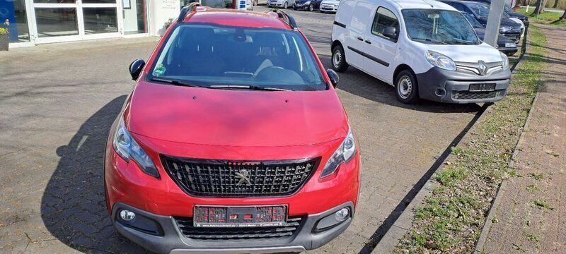 Rot Gebraucht 2016 Peugeot 2008 Allure SUV | 9.000 € (Fairer Preis) - Bild 1/4