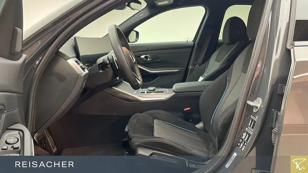 Gebraucht BMW 320 M Sport 190 PS (139 kW) 2025 Bmw individual dravitgrau meta Limousine