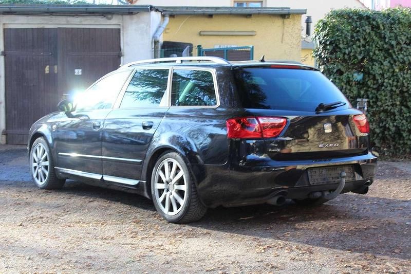 Gebraucht Seat Exeo Sport 200 PS (147 kW) 2010 Schwarz Kombi