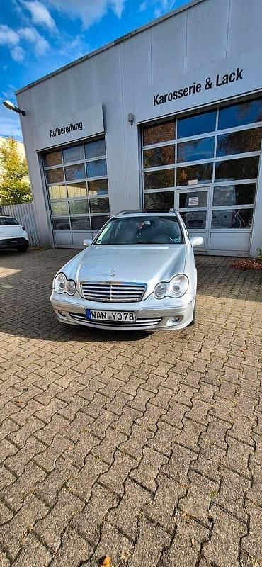 Silber Gebraucht 2006 Mercedes C220 Kombi | 3.900 € (Etwas zu teuer) - Bild 1/4