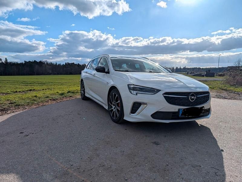 Gebraucht Opel Insignia 230 PS (169 kW) 2020 Weiß Kombi