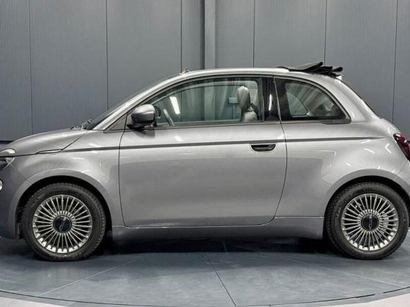 Gebraucht Fiat 500e Icon 86 kW (118 PS) 2022 Grau Cabrio