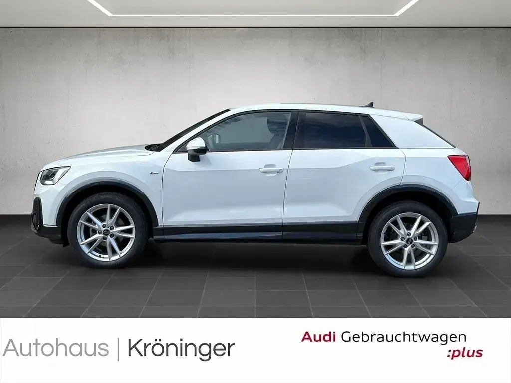 Gebraucht Audi Q2 S-Line 150 PS (110 kW) 2025 Weiß SUV