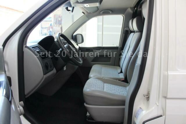 Gebraucht VW T5 102 PS (75 kW) 2012 Andere farbe Van