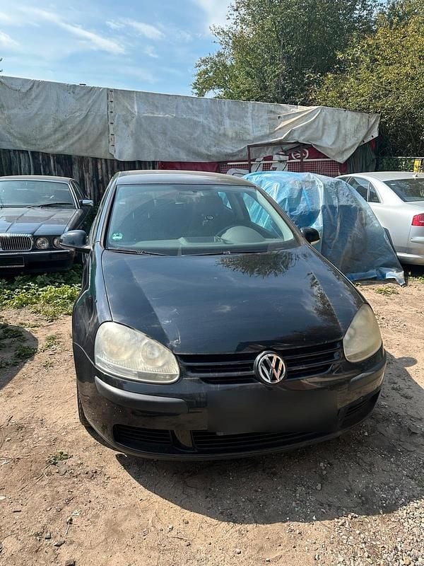 Schwarz Gebraucht 2005 VW Golf V Kleinwagen | 550 € (Superpreis) - Bild 1/4