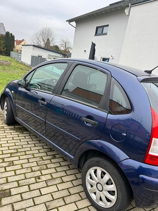 Gebraucht Citroën C3 60 PS (44 kW) 2006 Blau Kleinwagen